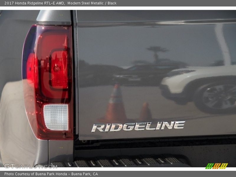 Modern Steel Metallic / Black 2017 Honda Ridgeline RTL-E AWD