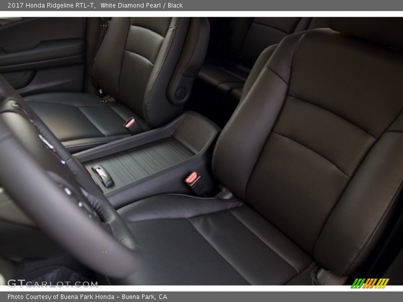 White Diamond Pearl / Black 2017 Honda Ridgeline RTL-T
