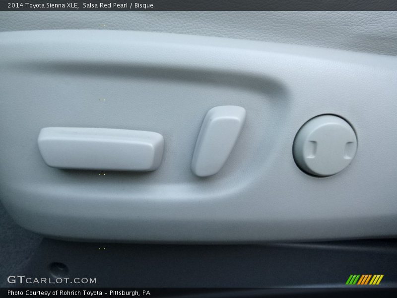 Salsa Red Pearl / Bisque 2014 Toyota Sienna XLE