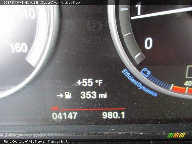 Glacier Silver Metallic / Black 2017 BMW X3 xDrive28i