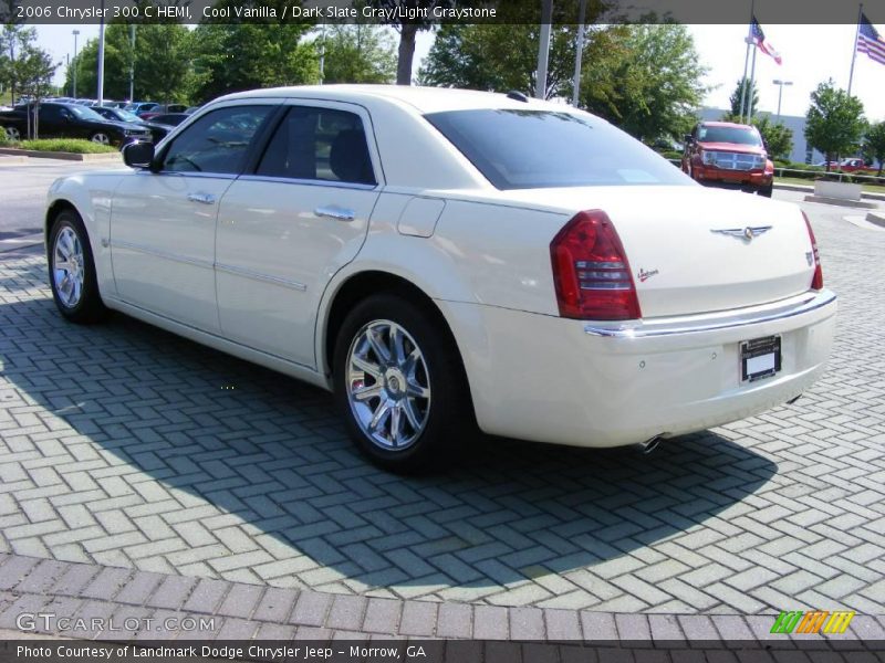 Cool Vanilla / Dark Slate Gray/Light Graystone 2006 Chrysler 300 C HEMI