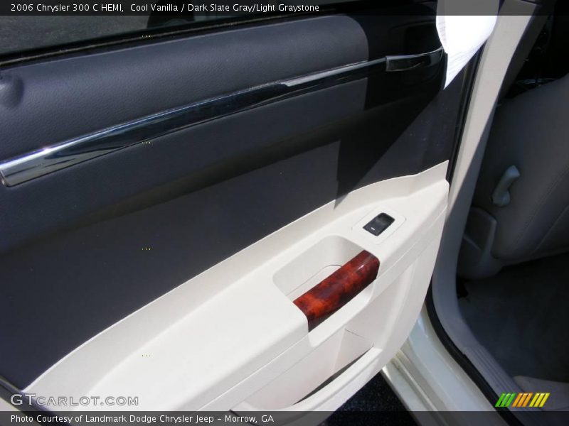 Cool Vanilla / Dark Slate Gray/Light Graystone 2006 Chrysler 300 C HEMI