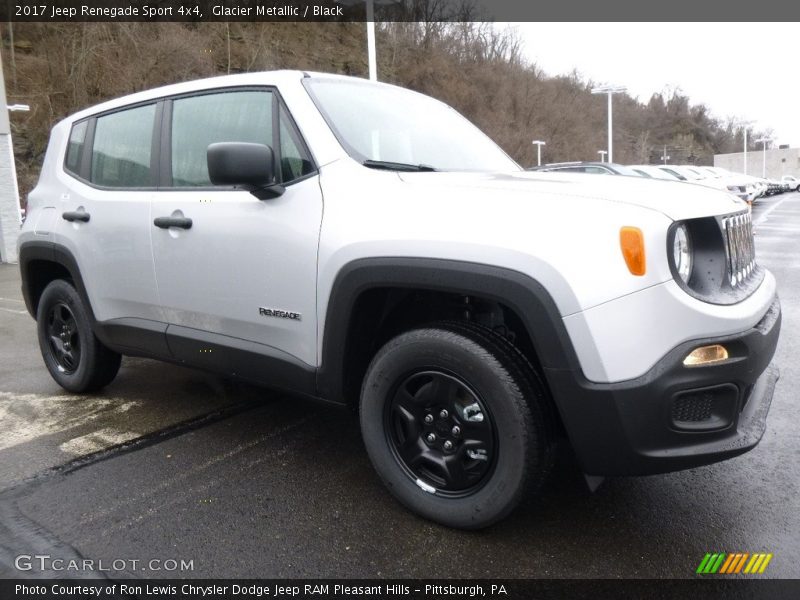 Glacier Metallic / Black 2017 Jeep Renegade Sport 4x4
