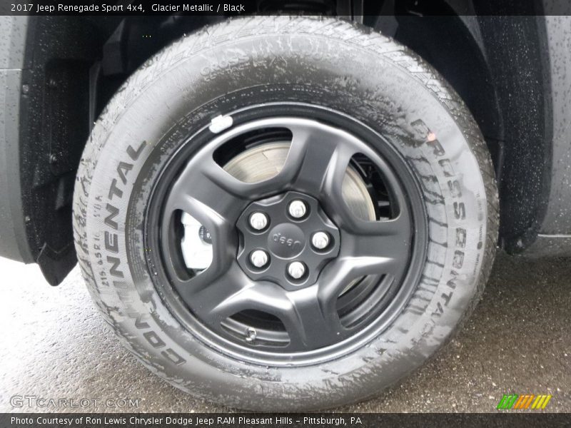 Glacier Metallic / Black 2017 Jeep Renegade Sport 4x4
