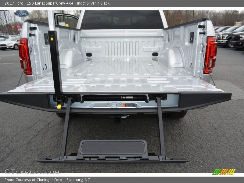 Ingot Silver / Black 2017 Ford F150 Lariat SuperCrew 4X4