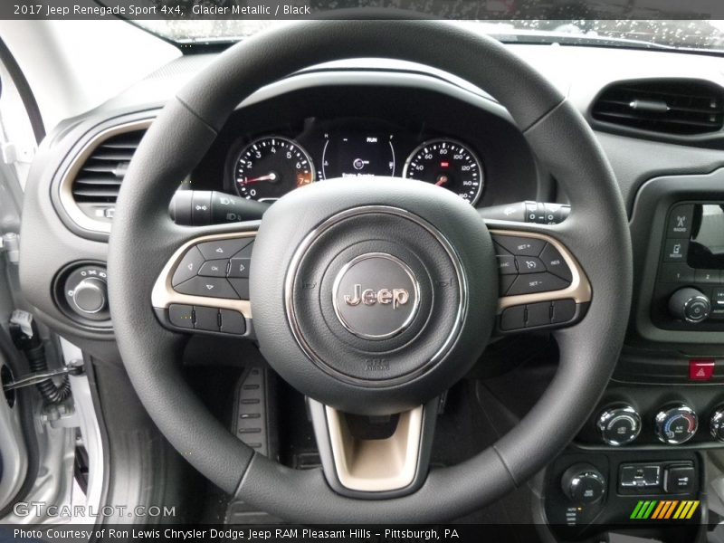 Glacier Metallic / Black 2017 Jeep Renegade Sport 4x4