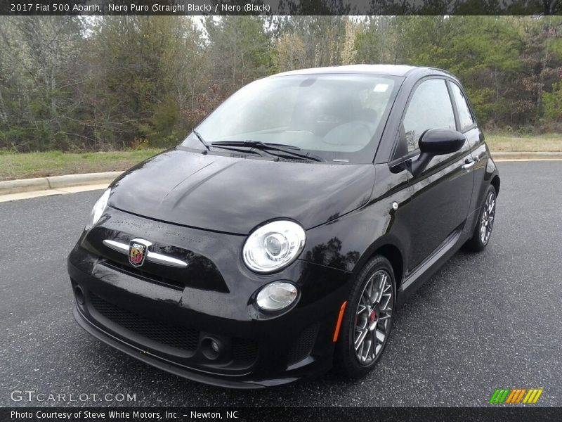 Front 3/4 View of 2017 500 Abarth