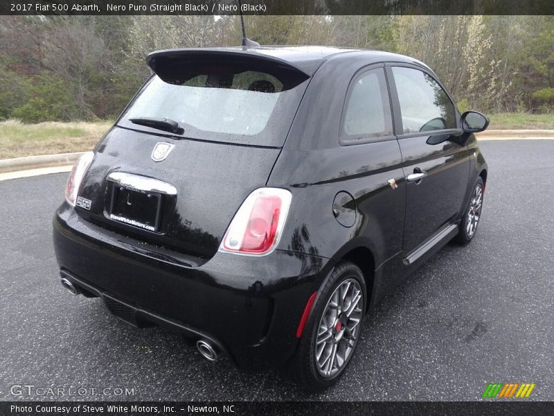 Nero Puro (Straight Black) / Nero (Black) 2017 Fiat 500 Abarth