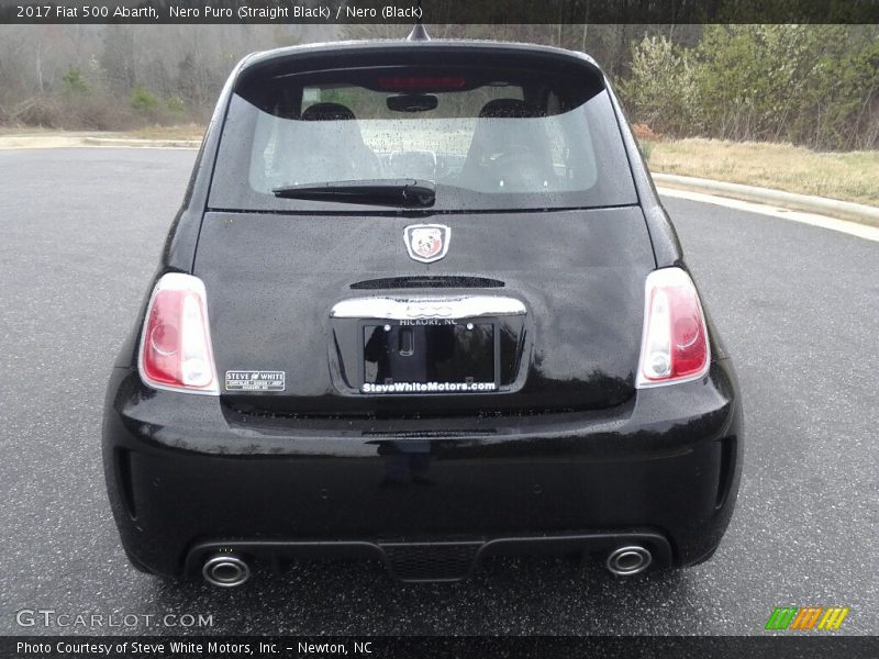 Nero Puro (Straight Black) / Nero (Black) 2017 Fiat 500 Abarth