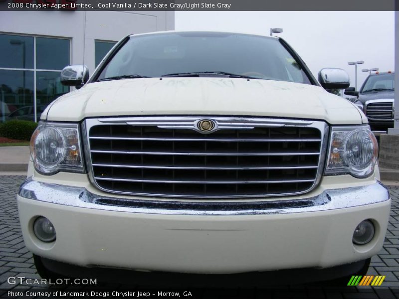 Cool Vanilla / Dark Slate Gray/Light Slate Gray 2008 Chrysler Aspen Limited