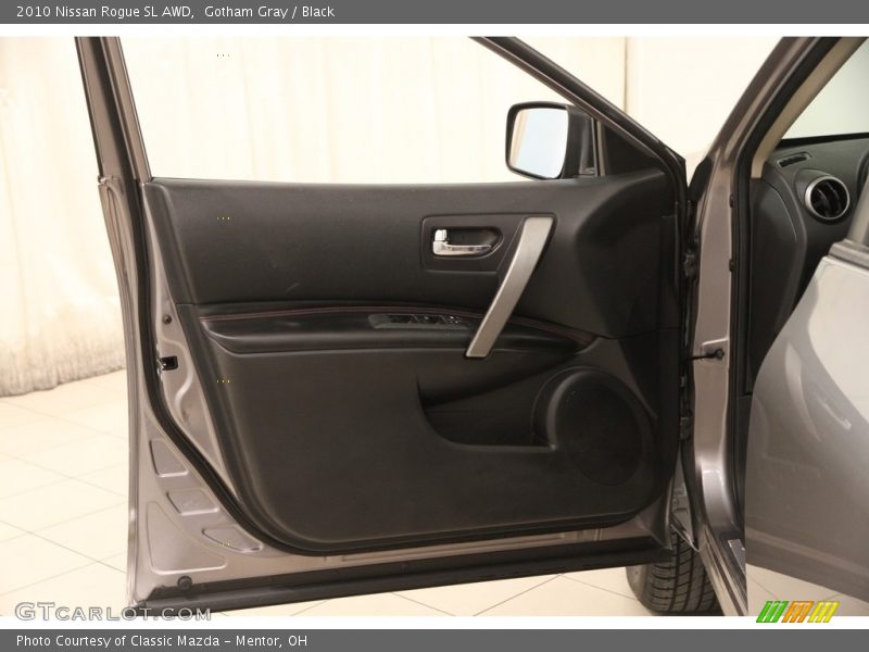 Gotham Gray / Black 2010 Nissan Rogue SL AWD