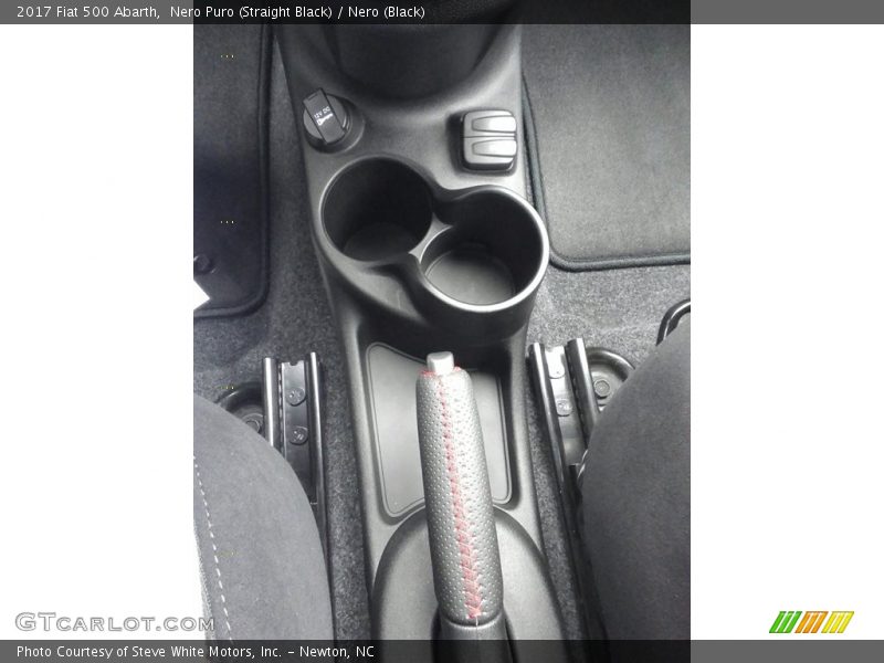 Nero Puro (Straight Black) / Nero (Black) 2017 Fiat 500 Abarth