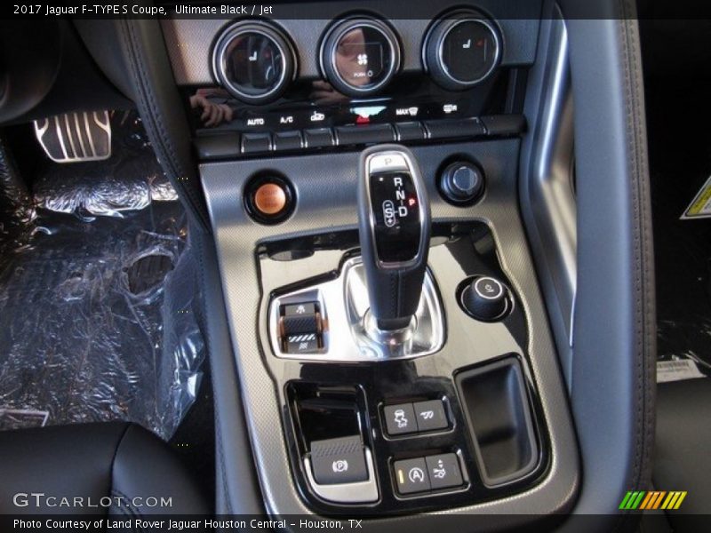 Ultimate Black / Jet 2017 Jaguar F-TYPE S Coupe