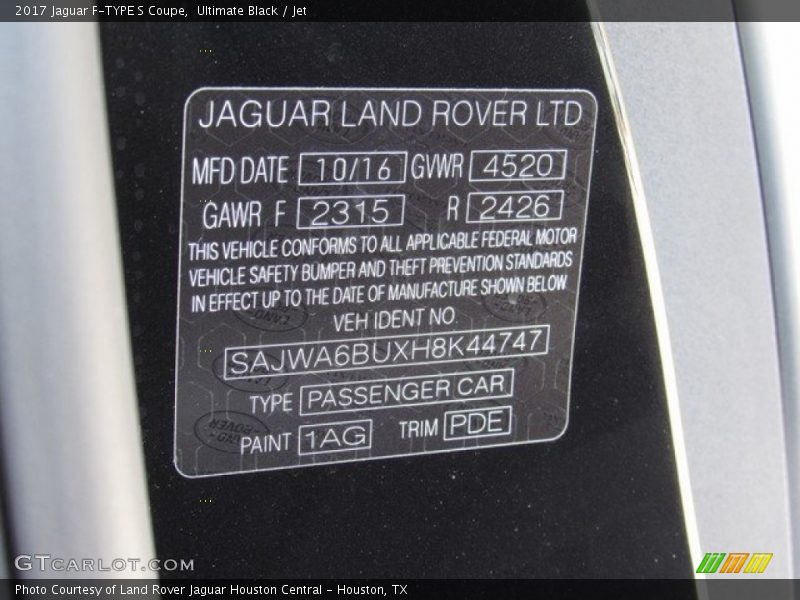 Ultimate Black / Jet 2017 Jaguar F-TYPE S Coupe