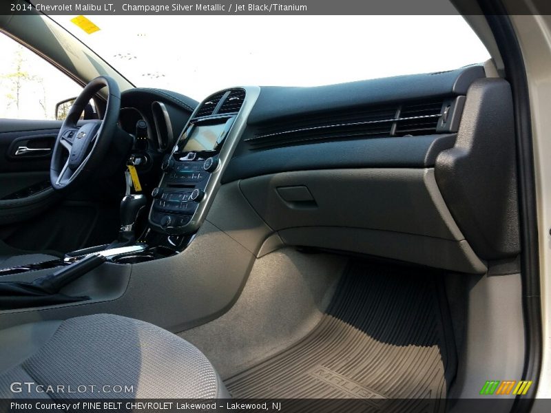 Champagne Silver Metallic / Jet Black/Titanium 2014 Chevrolet Malibu LT