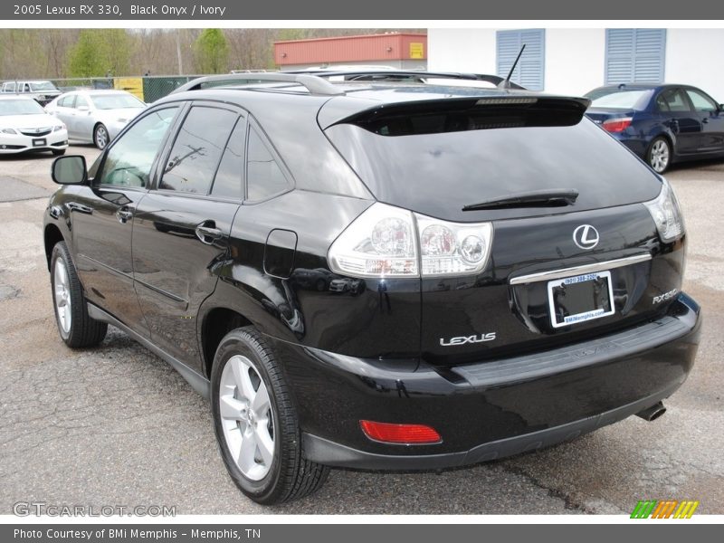 Black Onyx / Ivory 2005 Lexus RX 330