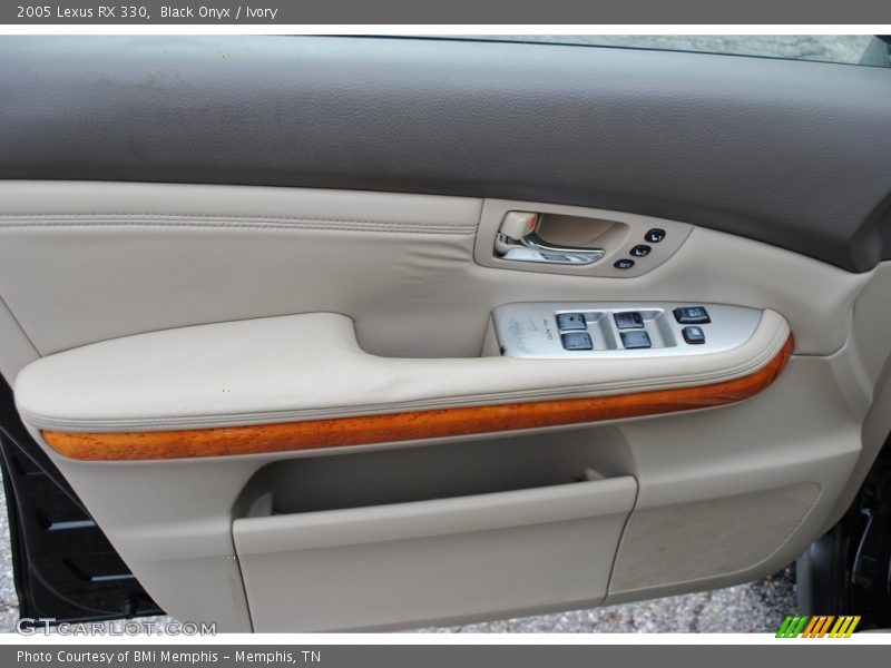 Black Onyx / Ivory 2005 Lexus RX 330