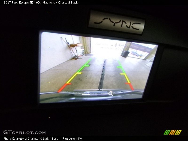 Magnetic / Charcoal Black 2017 Ford Escape SE 4WD