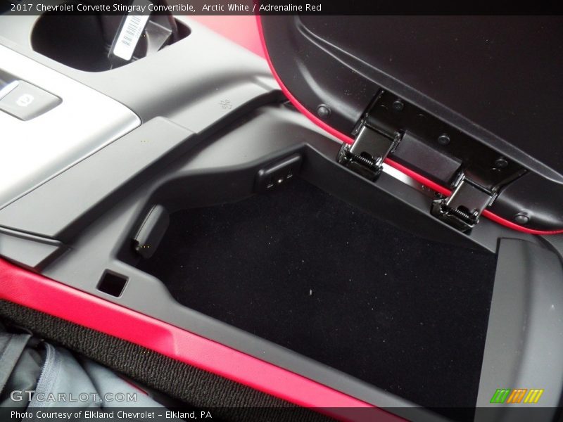Arctic White / Adrenaline Red 2017 Chevrolet Corvette Stingray Convertible