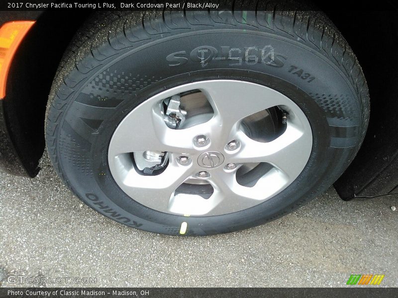 Dark Cordovan Pearl / Black/Alloy 2017 Chrysler Pacifica Touring L Plus