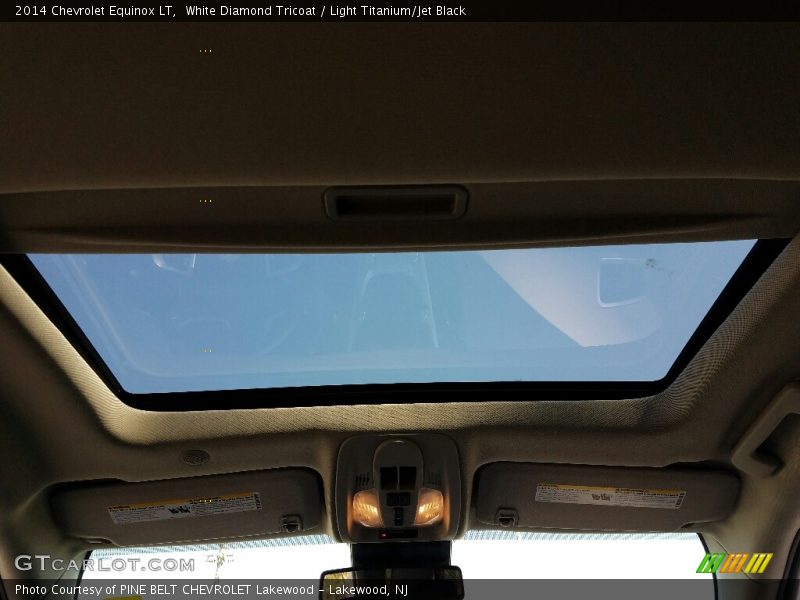 White Diamond Tricoat / Light Titanium/Jet Black 2014 Chevrolet Equinox LT