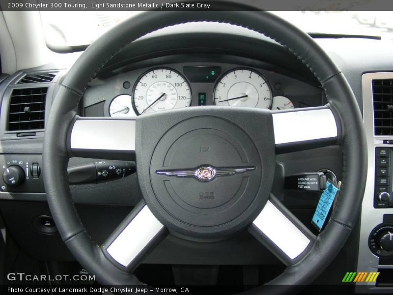 Light Sandstone Metallic / Dark Slate Gray 2009 Chrysler 300 Touring