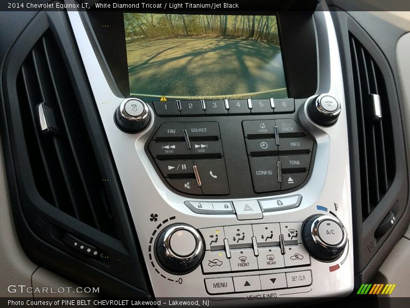 White Diamond Tricoat / Light Titanium/Jet Black 2014 Chevrolet Equinox LT