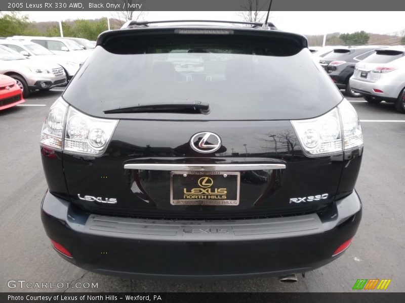 Black Onyx / Ivory 2005 Lexus RX 330 AWD