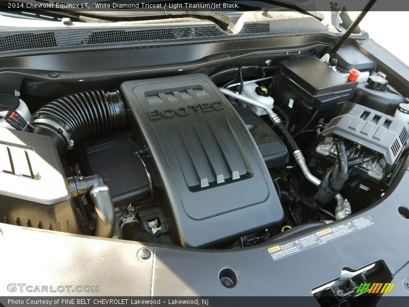 White Diamond Tricoat / Light Titanium/Jet Black 2014 Chevrolet Equinox LT