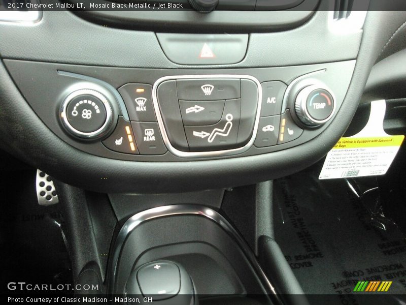 Mosaic Black Metallic / Jet Black 2017 Chevrolet Malibu LT