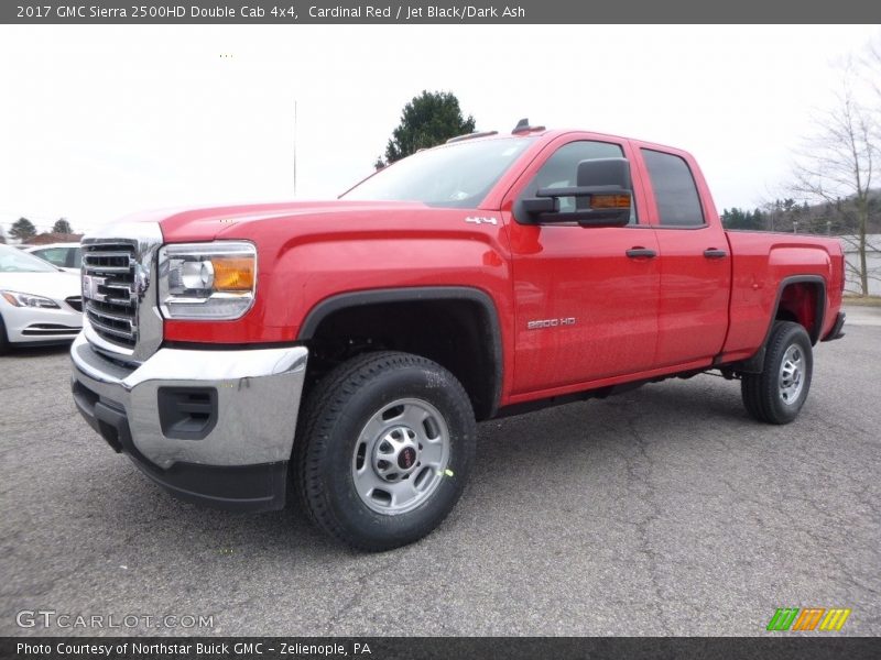 Front 3/4 View of 2017 Sierra 2500HD Double Cab 4x4