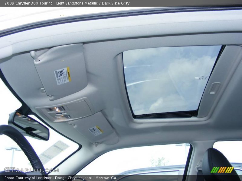Light Sandstone Metallic / Dark Slate Gray 2009 Chrysler 300 Touring