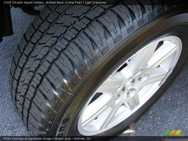 Brilliant Black Crystal Pearl / Light Graystone 2008 Chrysler Aspen Limited