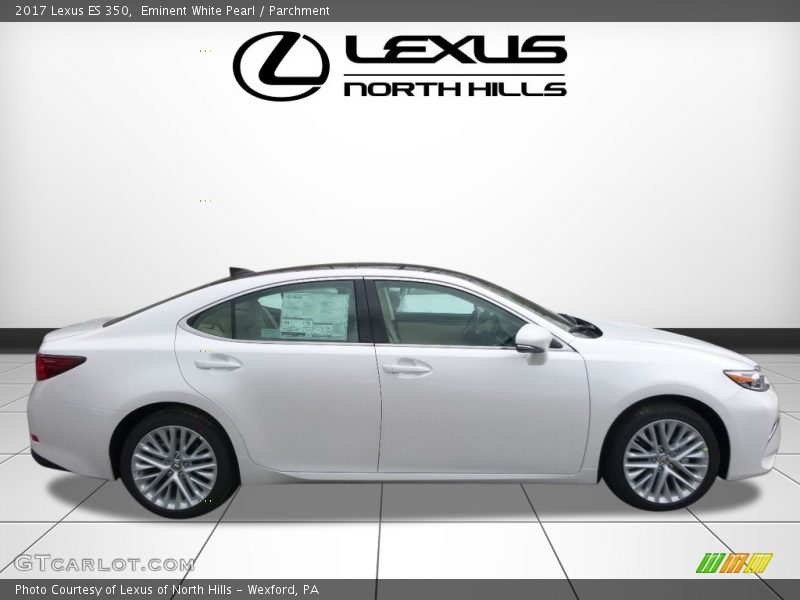 Eminent White Pearl / Parchment 2017 Lexus ES 350