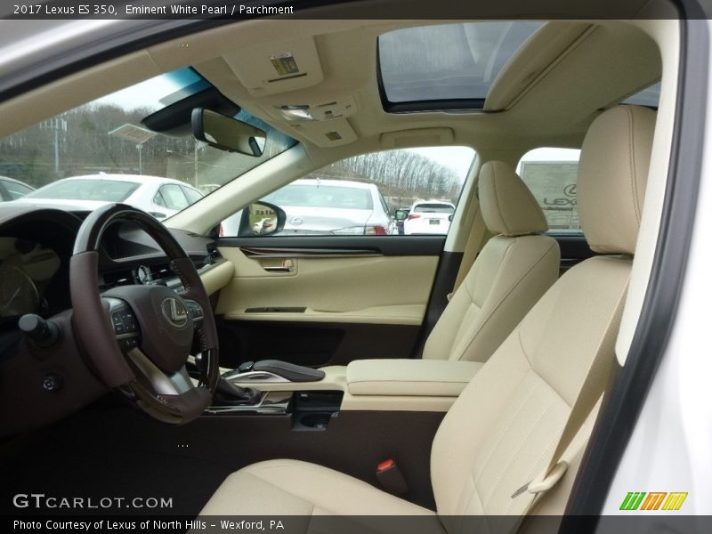 Eminent White Pearl / Parchment 2017 Lexus ES 350