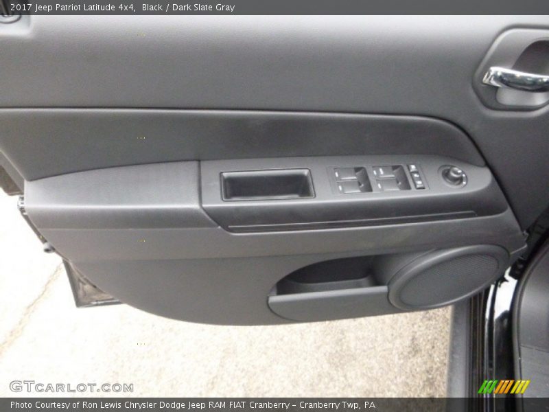 Black / Dark Slate Gray 2017 Jeep Patriot Latitude 4x4