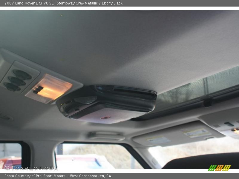 Stornoway Grey Metallic / Ebony Black 2007 Land Rover LR3 V8 SE