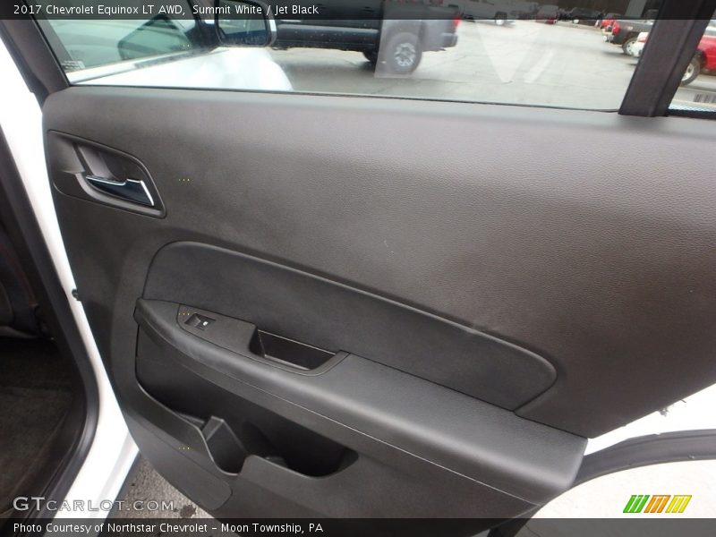 Summit White / Jet Black 2017 Chevrolet Equinox LT AWD