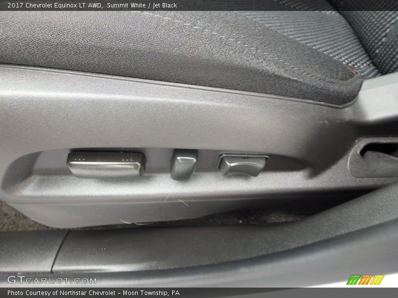 Summit White / Jet Black 2017 Chevrolet Equinox LT AWD