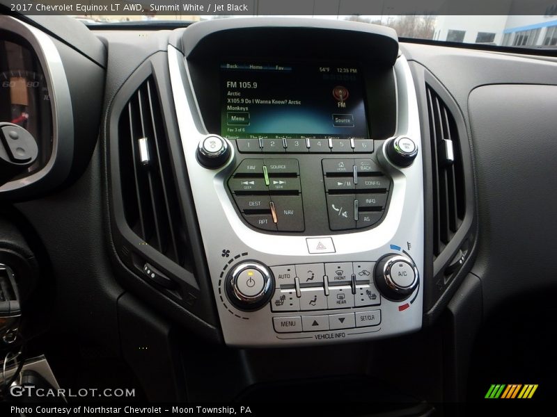 Summit White / Jet Black 2017 Chevrolet Equinox LT AWD