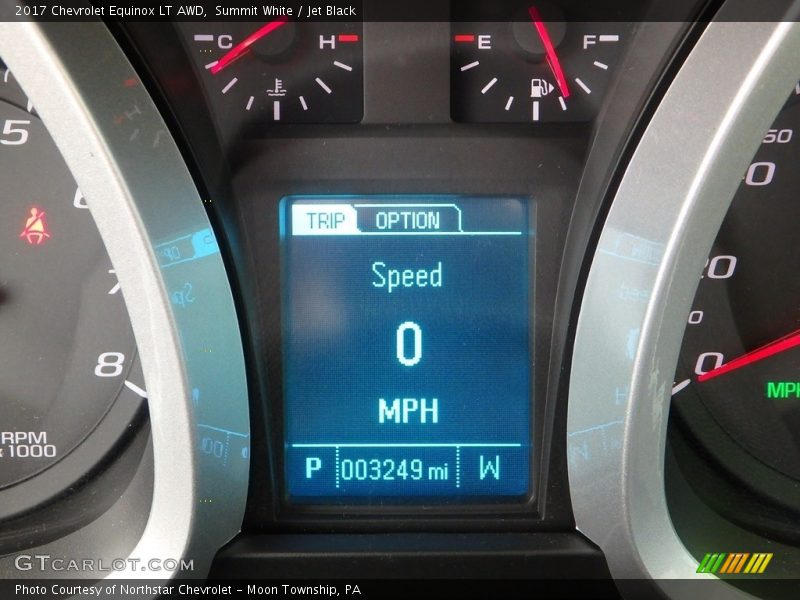 Summit White / Jet Black 2017 Chevrolet Equinox LT AWD