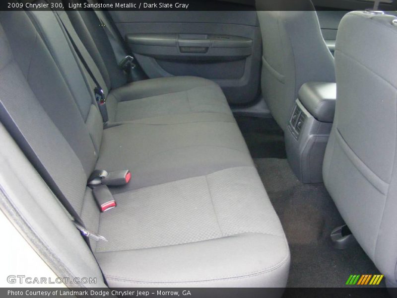 Light Sandstone Metallic / Dark Slate Gray 2009 Chrysler 300