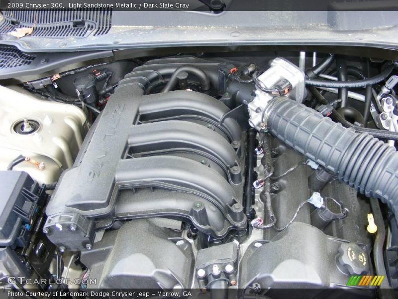 Light Sandstone Metallic / Dark Slate Gray 2009 Chrysler 300