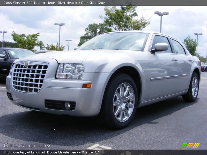 Bright Silver Metallic / Dark Slate Gray 2009 Chrysler 300 Touring