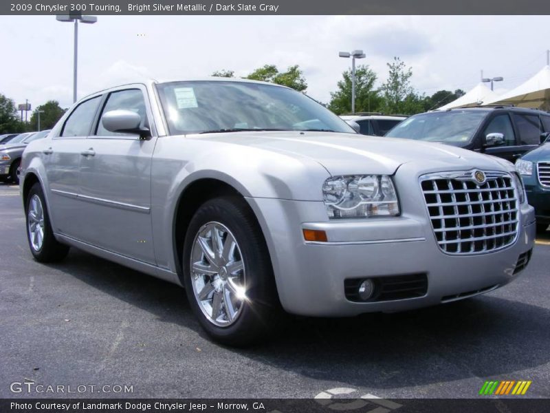 Bright Silver Metallic / Dark Slate Gray 2009 Chrysler 300 Touring