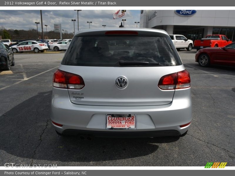Reflex Silver Metallic / Titan Black 2012 Volkswagen Golf 4 Door