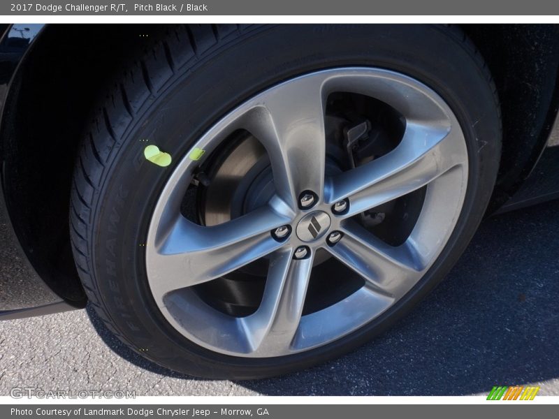 Pitch Black / Black 2017 Dodge Challenger R/T