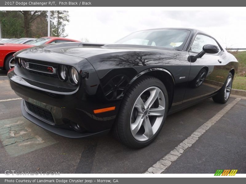 Pitch Black / Black 2017 Dodge Challenger R/T