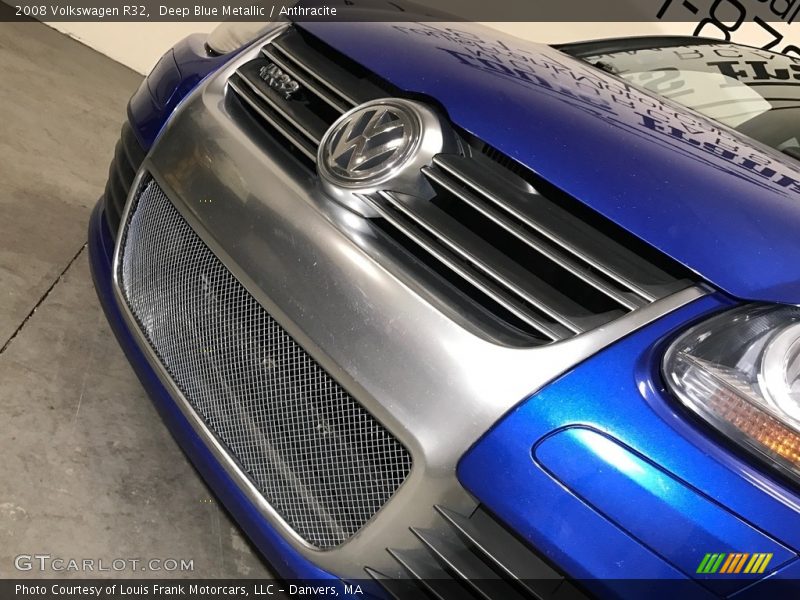 Deep Blue Metallic / Anthracite 2008 Volkswagen R32