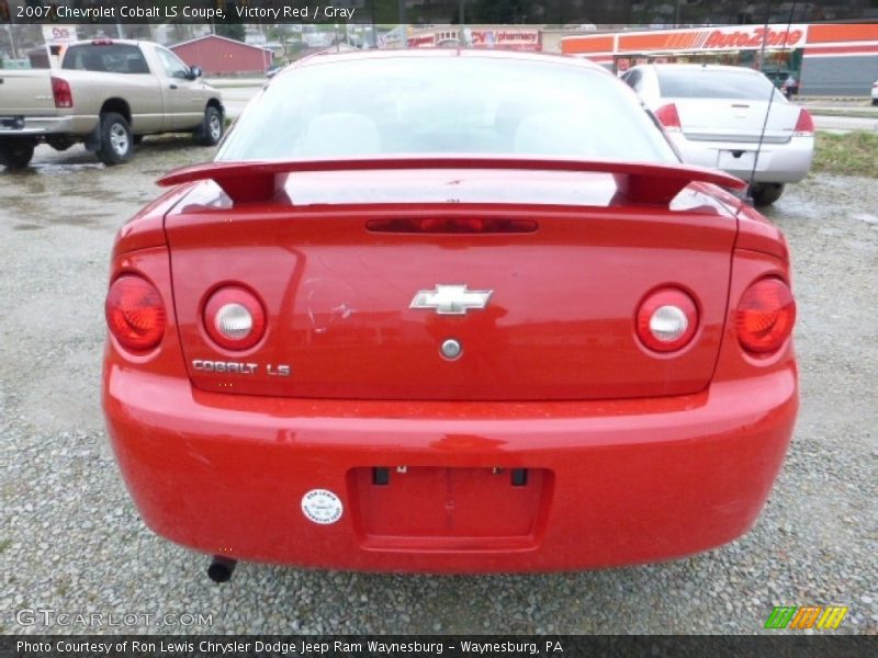 Victory Red / Gray 2007 Chevrolet Cobalt LS Coupe